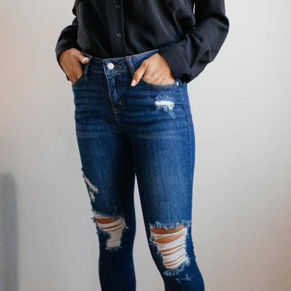 Copy of All About The Cuff Jeans - Picture 2 of 5